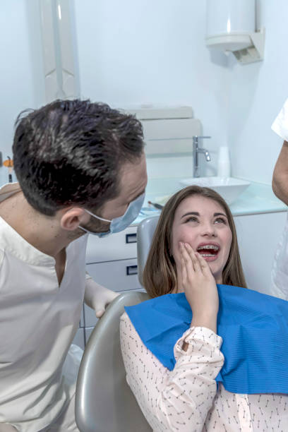 Best Cracked Tooth Emergency Dentist  in Mechanicstown, NY